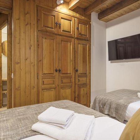 Luderna - Casa Pleta De Arties Pruedo Villa Bagian luar foto